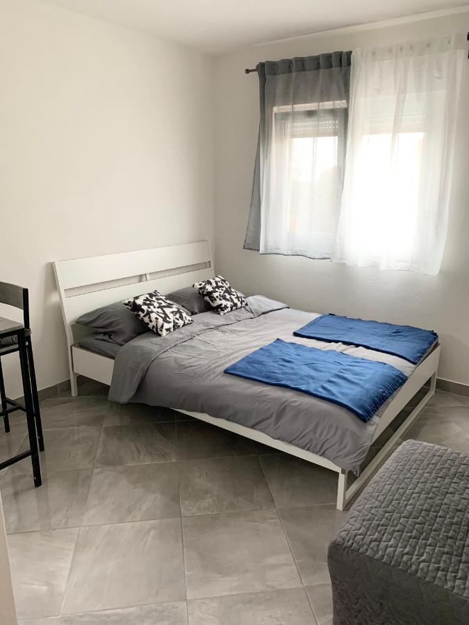 Studio Apartman Bruna-Liznjan, Medulin Esterno foto